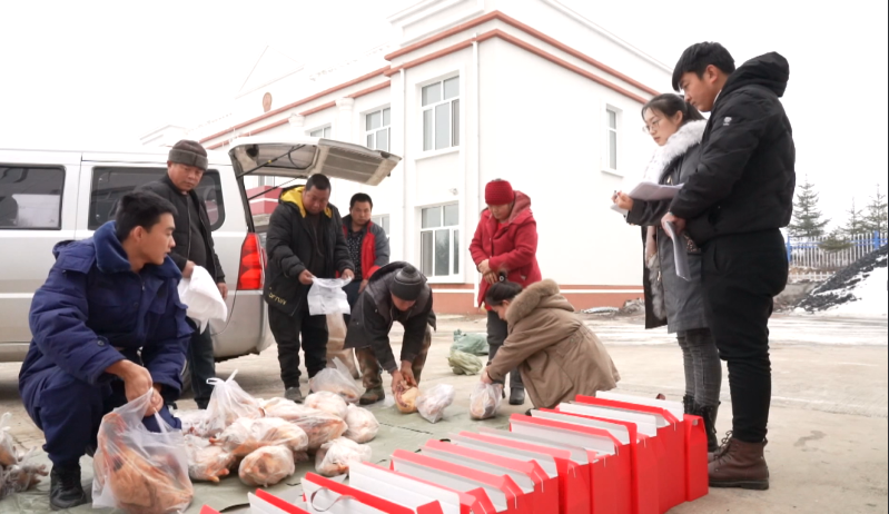 黑河市遜克縣寶山鄉地産綠色“小笨雞”走俏網絡