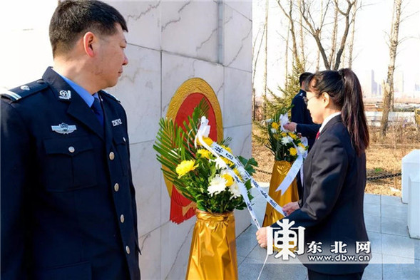 綏化市北林區檢察院幹警開展清明祭英烈活動