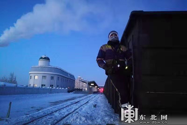 零下40℃低溫作業！每天20小時！ 漠河冬季煤炭運輸指標創歷史新高