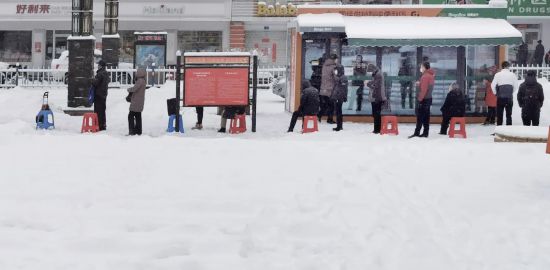 風雪戰疫人！因為有你，春天可期……