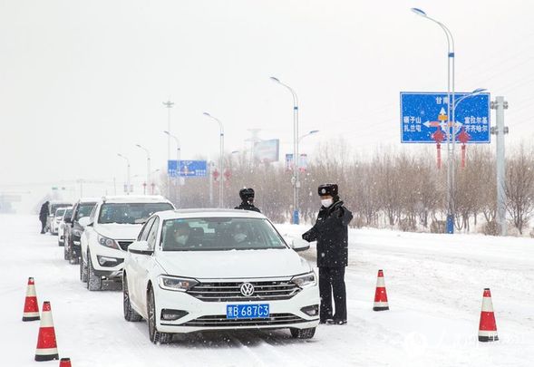 龍江三月初雪 致敬雪天戰“疫”的你！