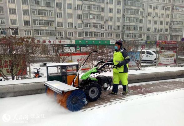 龍江三月初雪 致敬雪天戰“疫”的你！