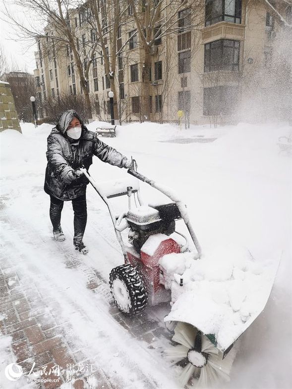 龍江三月初雪 致敬雪天戰“疫”的你！