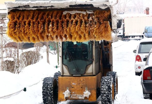 龍江三月初雪 致敬雪天戰“疫”的你！