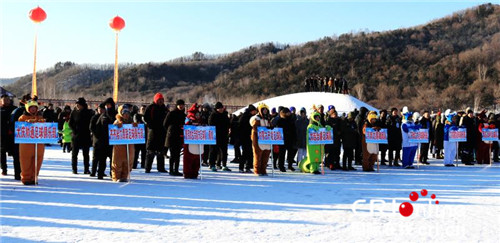 【黑龍江】【供稿】中國·伊春“金山小鎮”首屆全國雪地足球邀請賽開賽