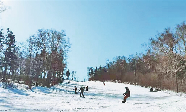 來亞布力滑春雪 發燒友預訂持續至3月20日