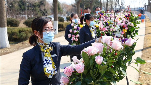 代祭掃+雲祭掃——助力市民遙寄相思