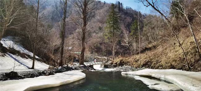 黑龍江鳳凰山：一日“打卡”四季的地方