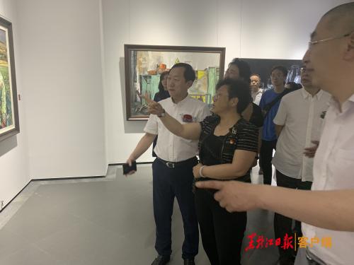 第十三屆黑龍江省美術作品展覽在哈爾濱開幕 賈玉梅出席