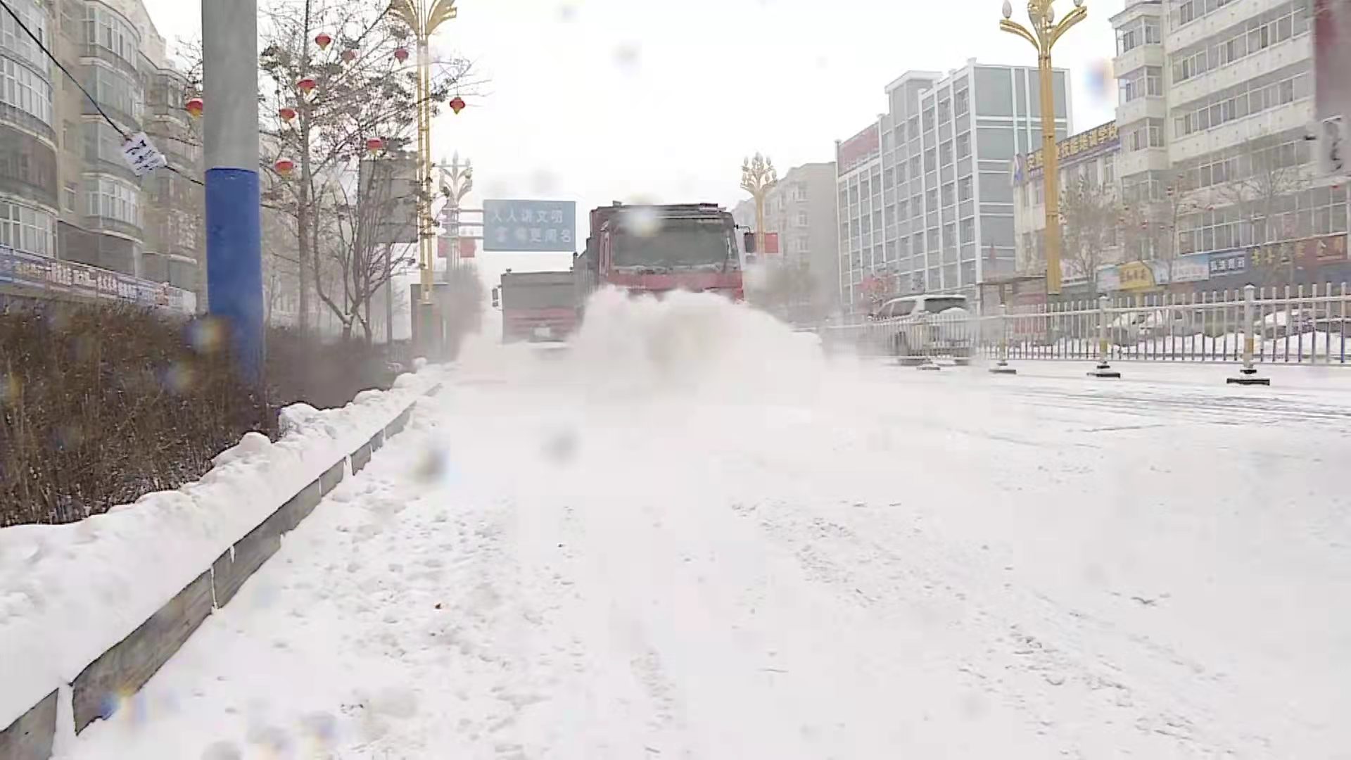 富錦市：積極應對降雪保農業設施安全