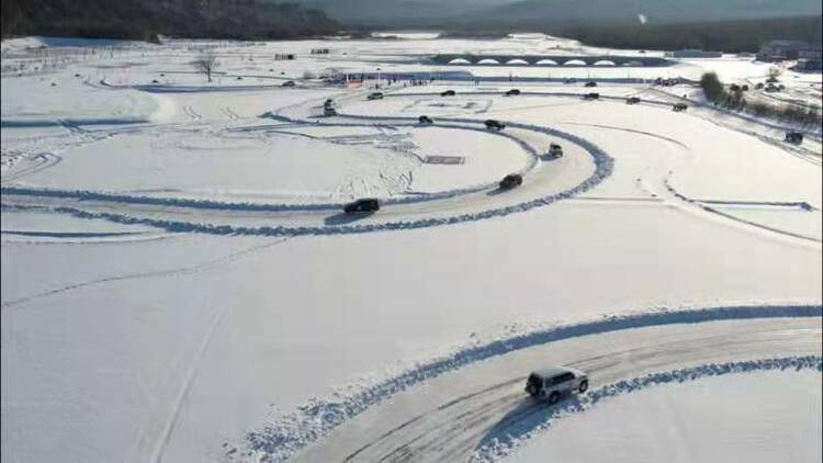 兩極冰雪汽車拉力賽（漠河站）火熱開賽