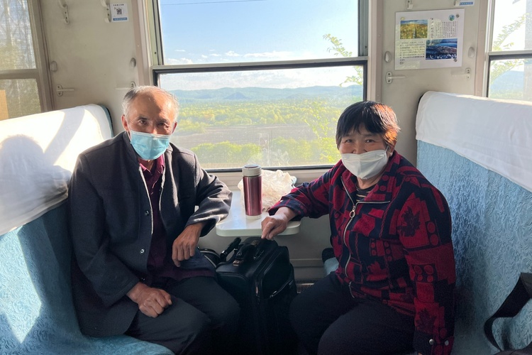 穿行在大興安嶺深處的公益慢火車