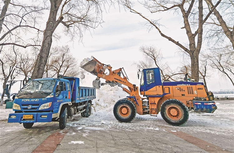 雪雕 春天我走了 冬天我再來