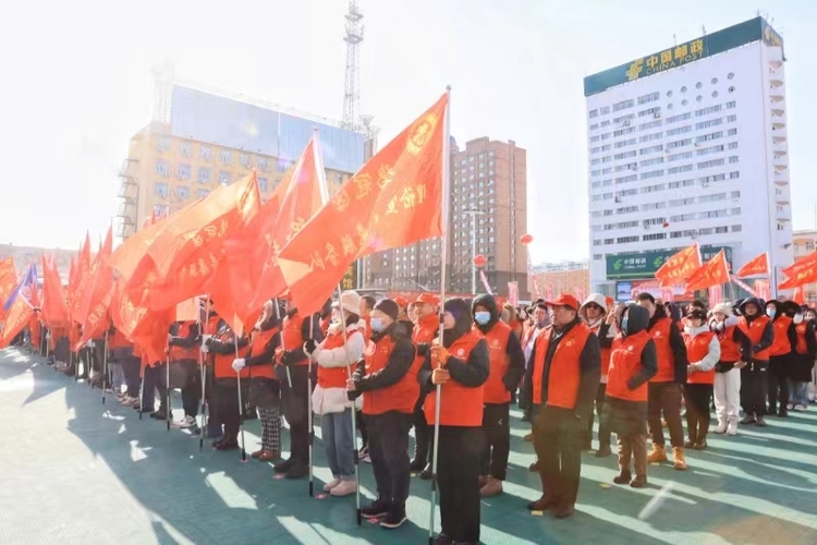 “弘揚雷鋒精神 凝聚奮鬥力量”主題文明實踐活動在雞西市舉行_fororder_微信圖片_20240304103021