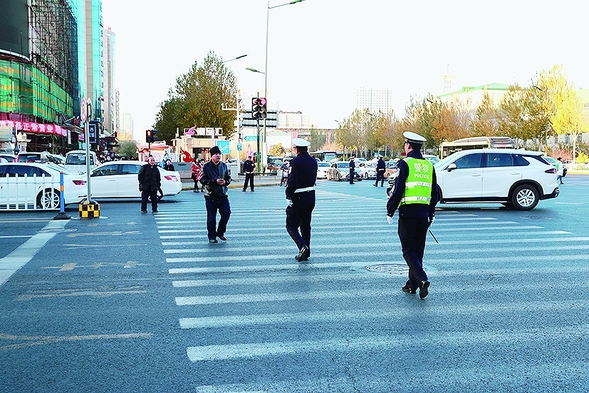 哈市交警部門全警上路 對交通違法“零容忍”