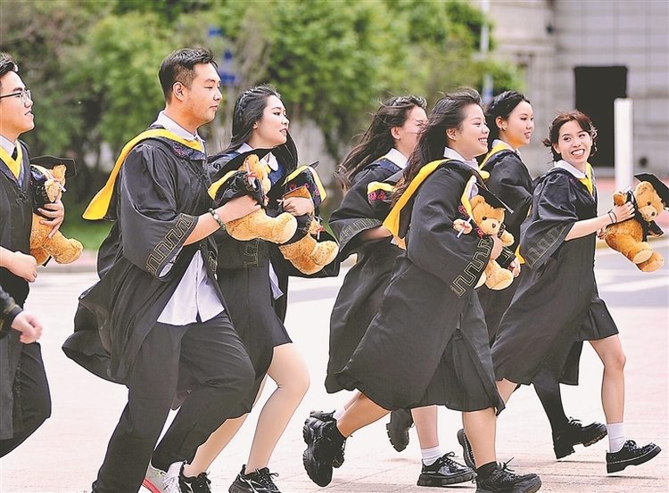 醉龍江｜又到一年畢業季