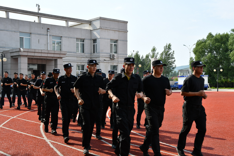 黑龍江省牡丹江穆棱市公安局組織開展全警實戰大練兵活動_fororder_圖片2