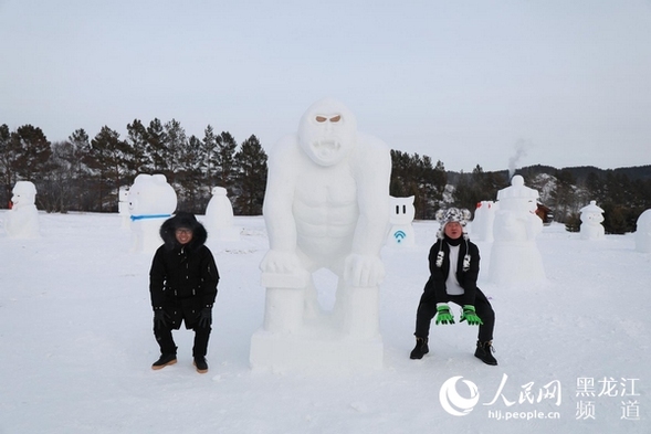 黑龍江漠河：冰天雪地歡樂多 賞冰玩雪遊北極