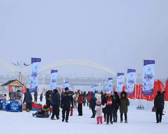 2020個雪精靈等您來“檢閱” 冰雪嘉年華試開園