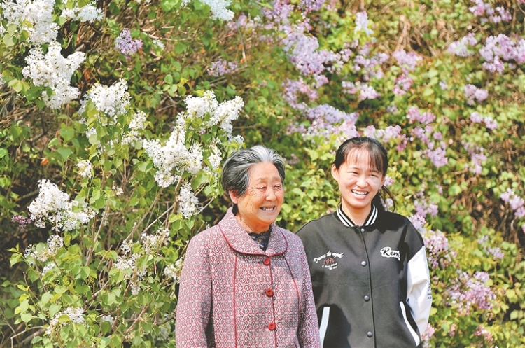 陪媽媽去賞花