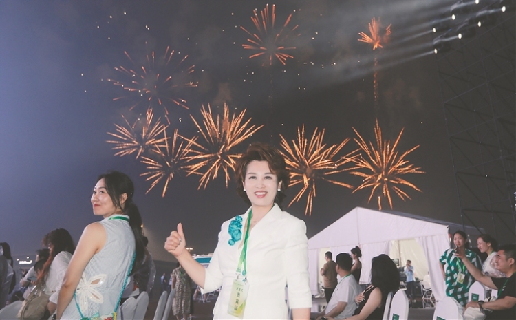 盛夏冰城奏響啤酒狂歡曲