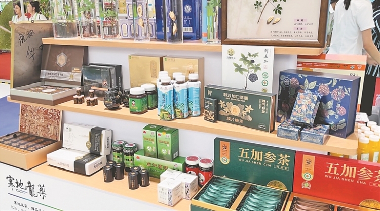 龍江綠色産業鏈亮相第三屆鏈博會