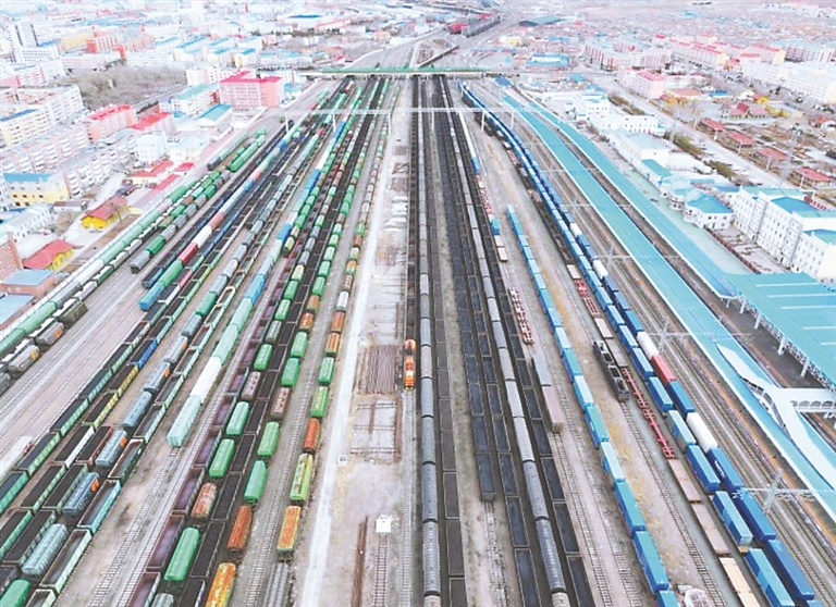 滿洲裏鐵路口岸首季進口運量創新高