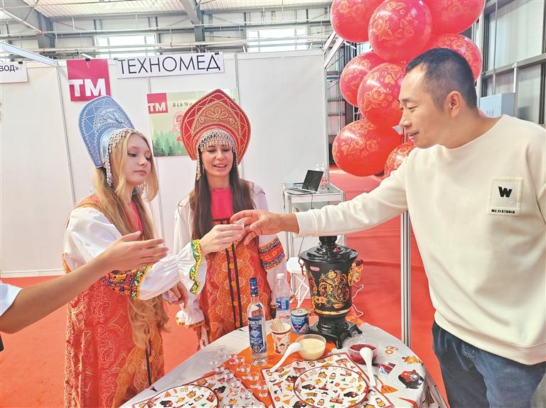 第十屆綏芬河口岸貿易博覽會開幕