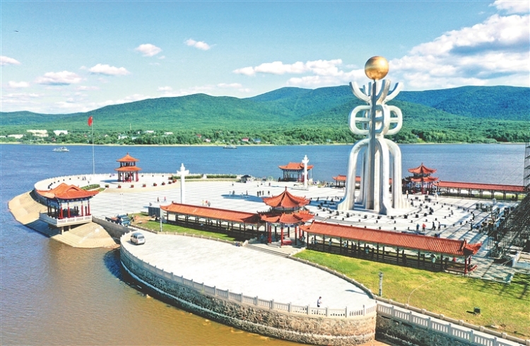 登上黑瞎子島