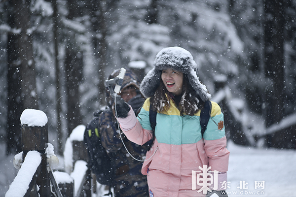 中國雪鄉今冬首場大雪如約而至 降雪已近30公分