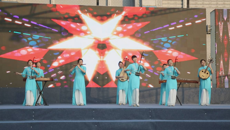 哈爾濱歌劇院“深入生活·紮根人民”惠民演出走進方正啟動儀式舉行_fororder_640 (5)