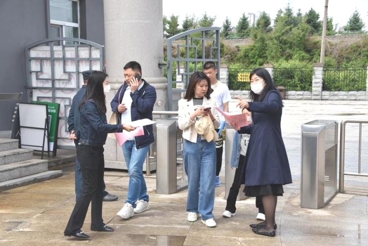 黑龍江中醫藥大學積極參加香坊區政協“關愛兒童健康成長”活動_fororder_圖片6