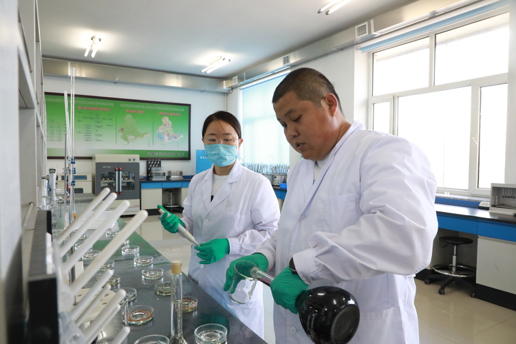 北大荒農業股份七星分公司打造高素質“土壤醫生”隊伍_fororder_微信圖片_20240614215636
