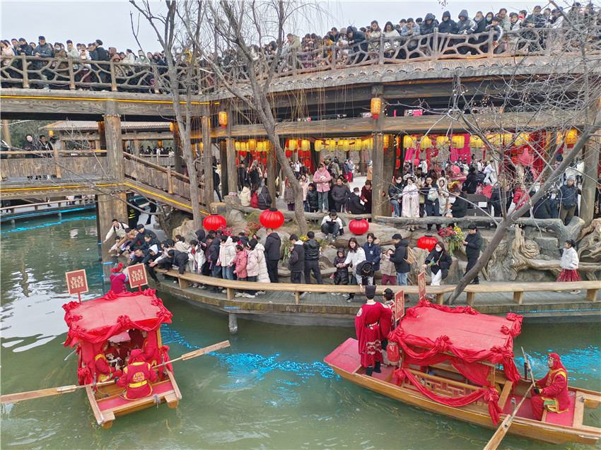 河南開封：文旅市場持續火爆