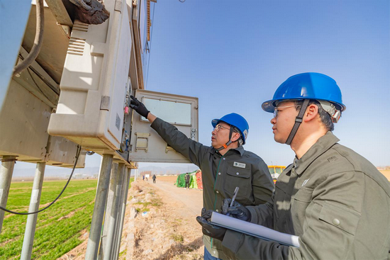 國網濟源供電公司用優質供電賦能春季農業生産