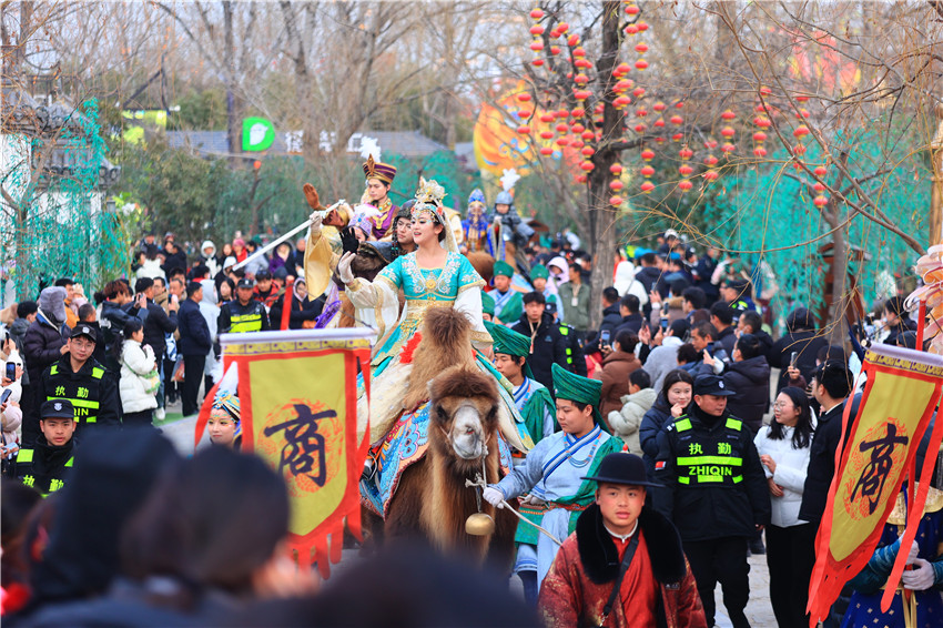 河南開封：文旅市場持續火爆