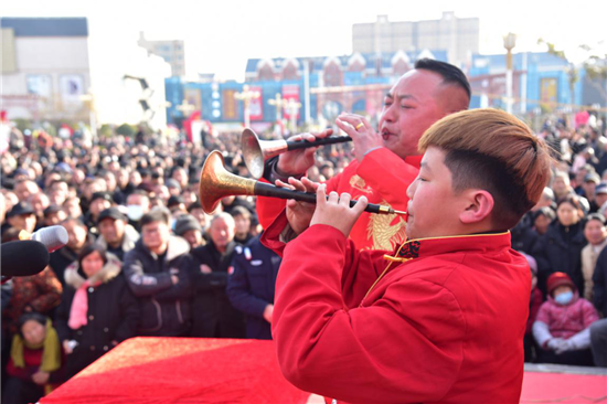 開封市杞縣大型嗩吶對棚專場演出活動舉行