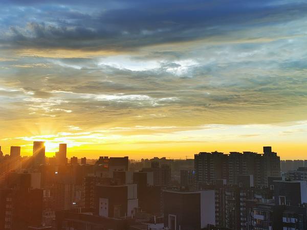 【城市遠洋】鄭州：如果雲層是天空的一封信