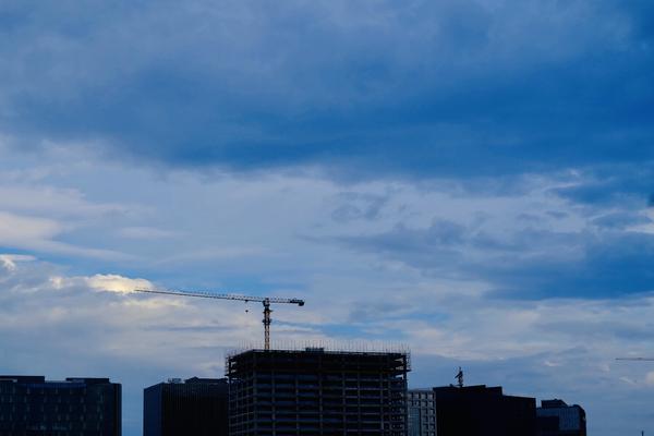 【城市遠洋】鄭州：如果雲層是天空的一封信