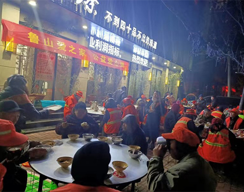 【河南供稿 已刪】平頂山市魯山縣：”志願紅”溫暖城鄉群眾