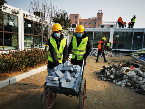 【河南供稿】在校大學生援建河南“小湯山”醫院 申請入黨敢擔當