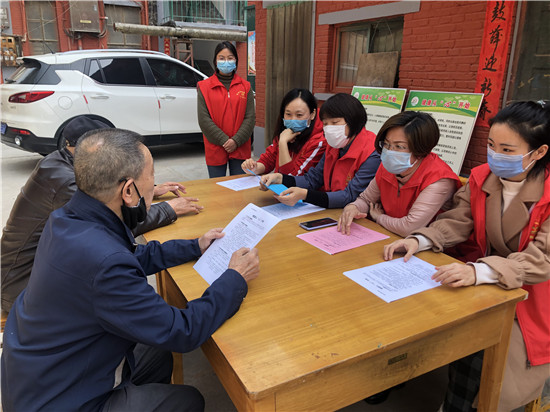 三門峽市湖濱區：黨建引領 全心全意為居民服務