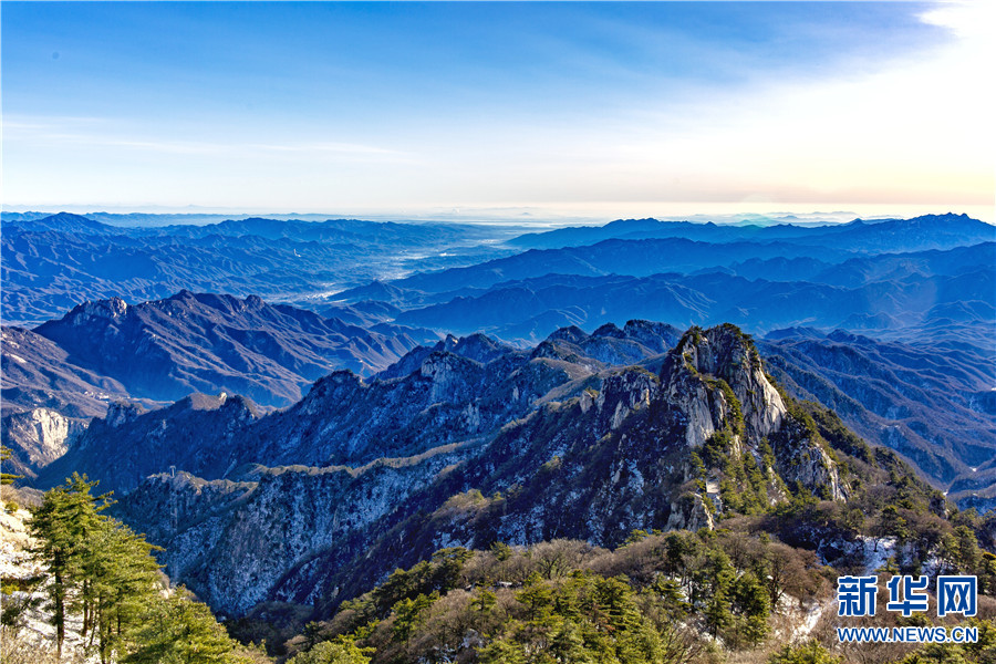 平頂山市魯山縣：堯山之巔觀日出