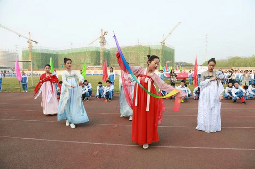 【河南供稿】漯河市第三初級中學2019年春季運動會舉行