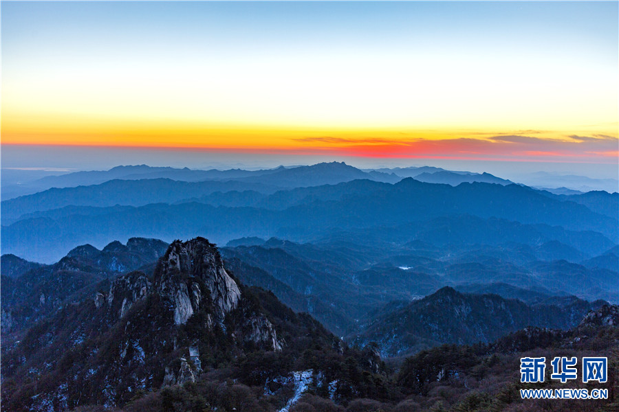 平頂山市魯山縣：堯山之巔觀日出