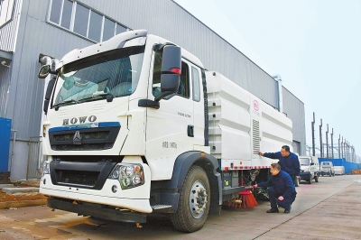 【汽車-圖片】首批國六排放標準環衛車下線