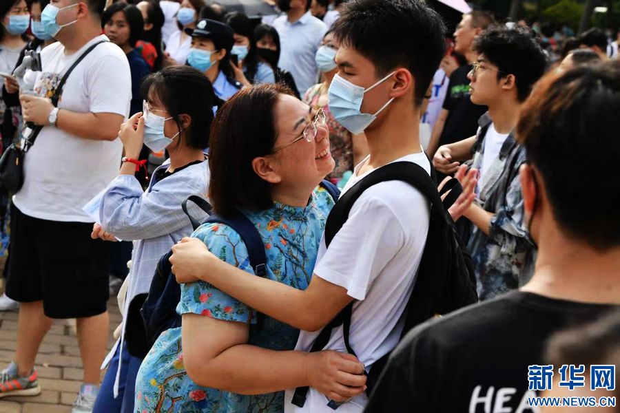 河南各地：又是一年高考時