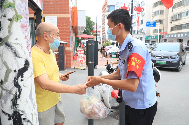 奔赴“疫”線 河南省公安廳120名民警下沉到11個社區