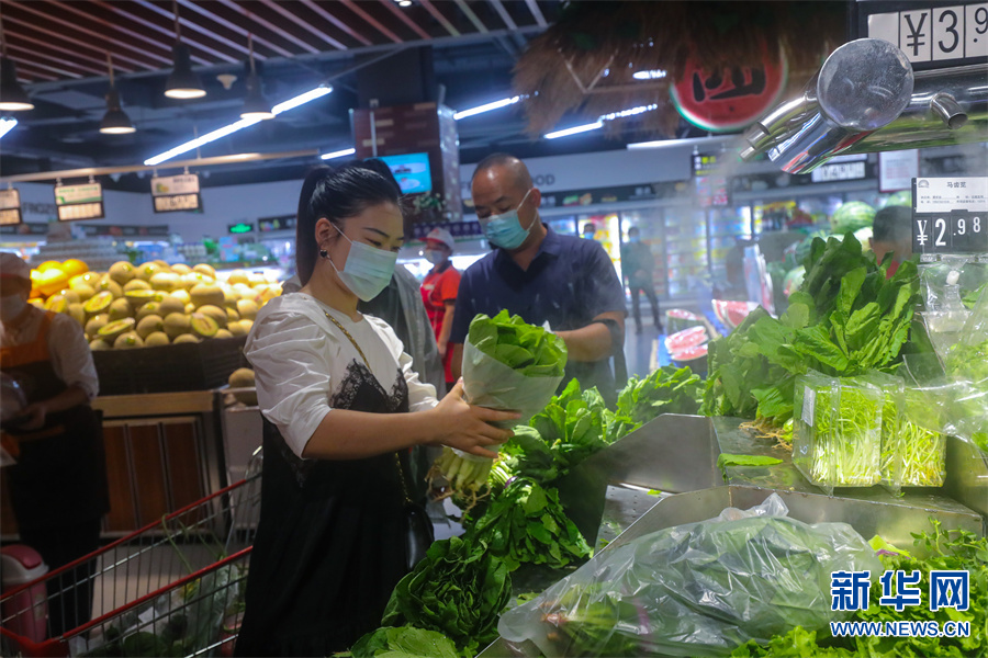 信陽光山：保障“菜籃子”價穩量足