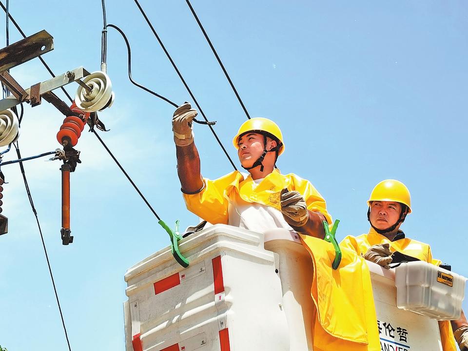 【焦點圖-大圖】【移動端-輪播圖】國網河南省電力公司開展集中檢修活動